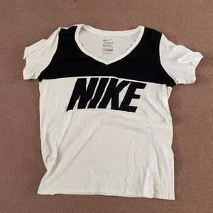 Nike T-shirt